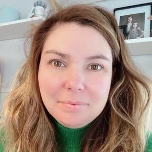 Meet your Posher, Caroline